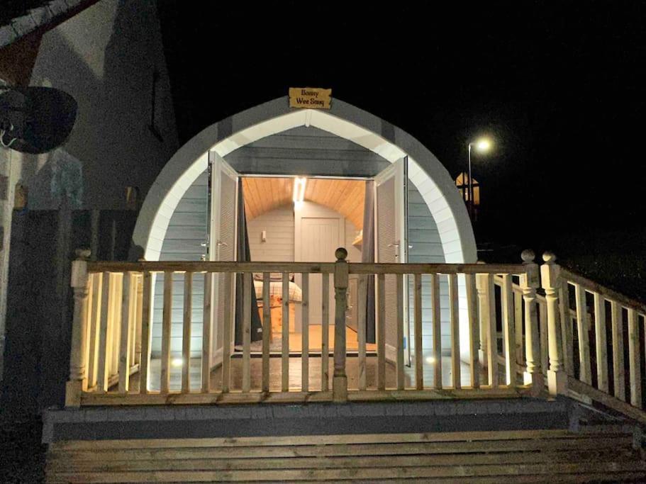 Bonny Wee Snug - Pod In Spean Bridgeアパートメント エクステリア 写真
