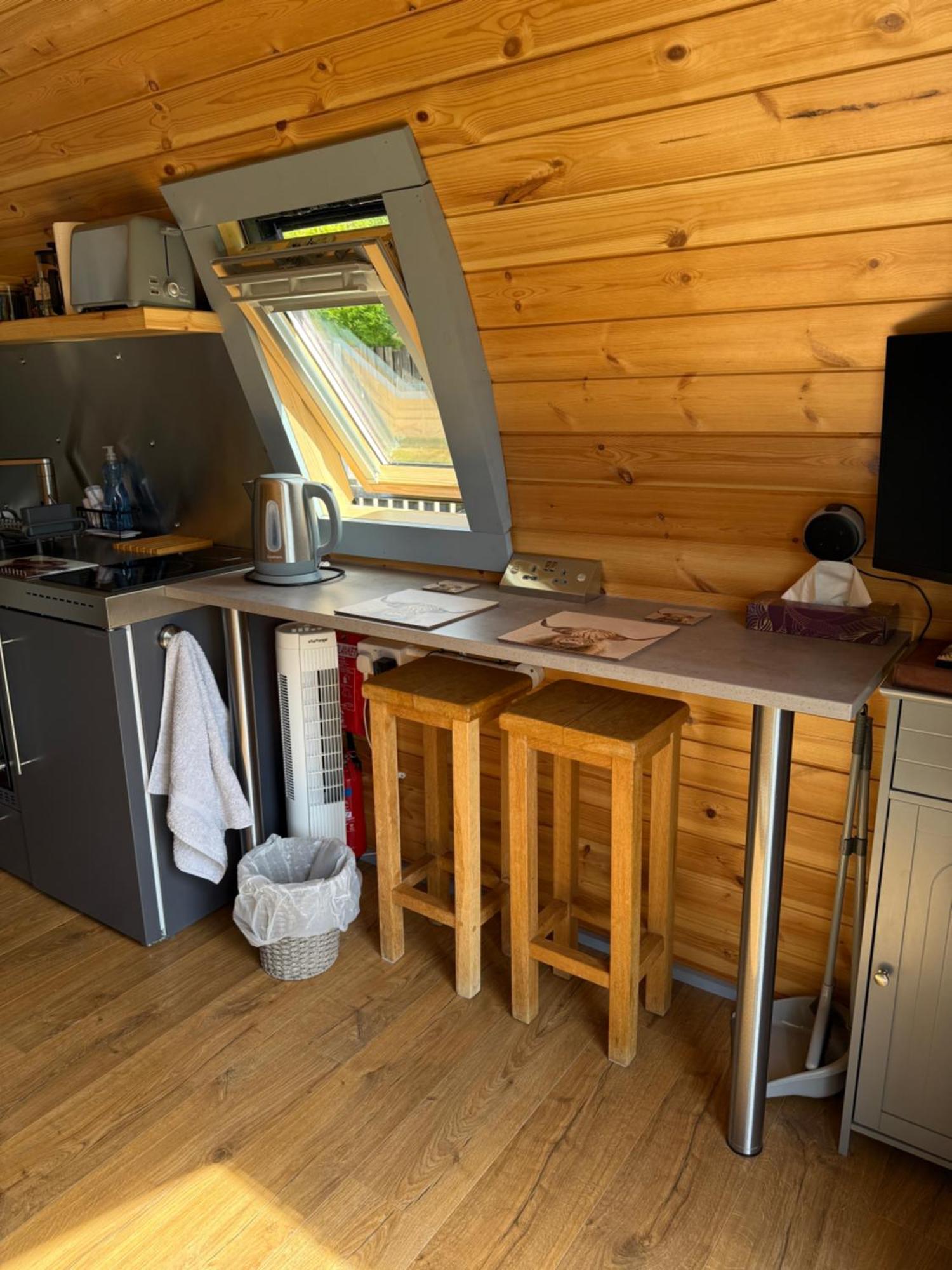 Bonny Wee Snug - Pod In Spean Bridgeアパートメント エクステリア 写真